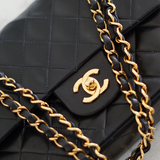 CHANEL CLASSIC MEDIUM BAG