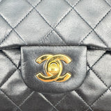 CHANEL CLASSIC SMALL BAG