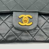 CHANEL CLASSIC MEDIUM BAG