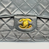 CHANEL CLASSIC MEDIUM BAG