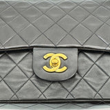 CHANEL CLASSIC MEDIUM BAG