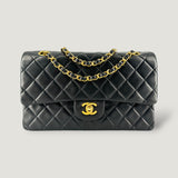 CHANEL CLASSIC MEDIUM BAG