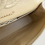 CHANEL CLASSIC MEDIUM BAG