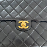 CHANEL CLASSIC JUMBO BAG