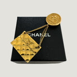 CHANEL BROOCH