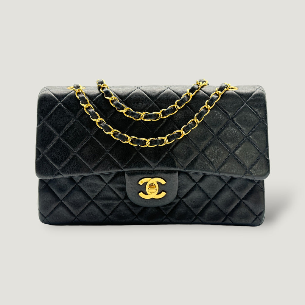 chanel classic medium