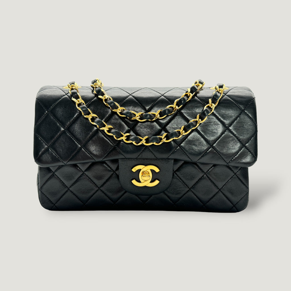 chanel classic small