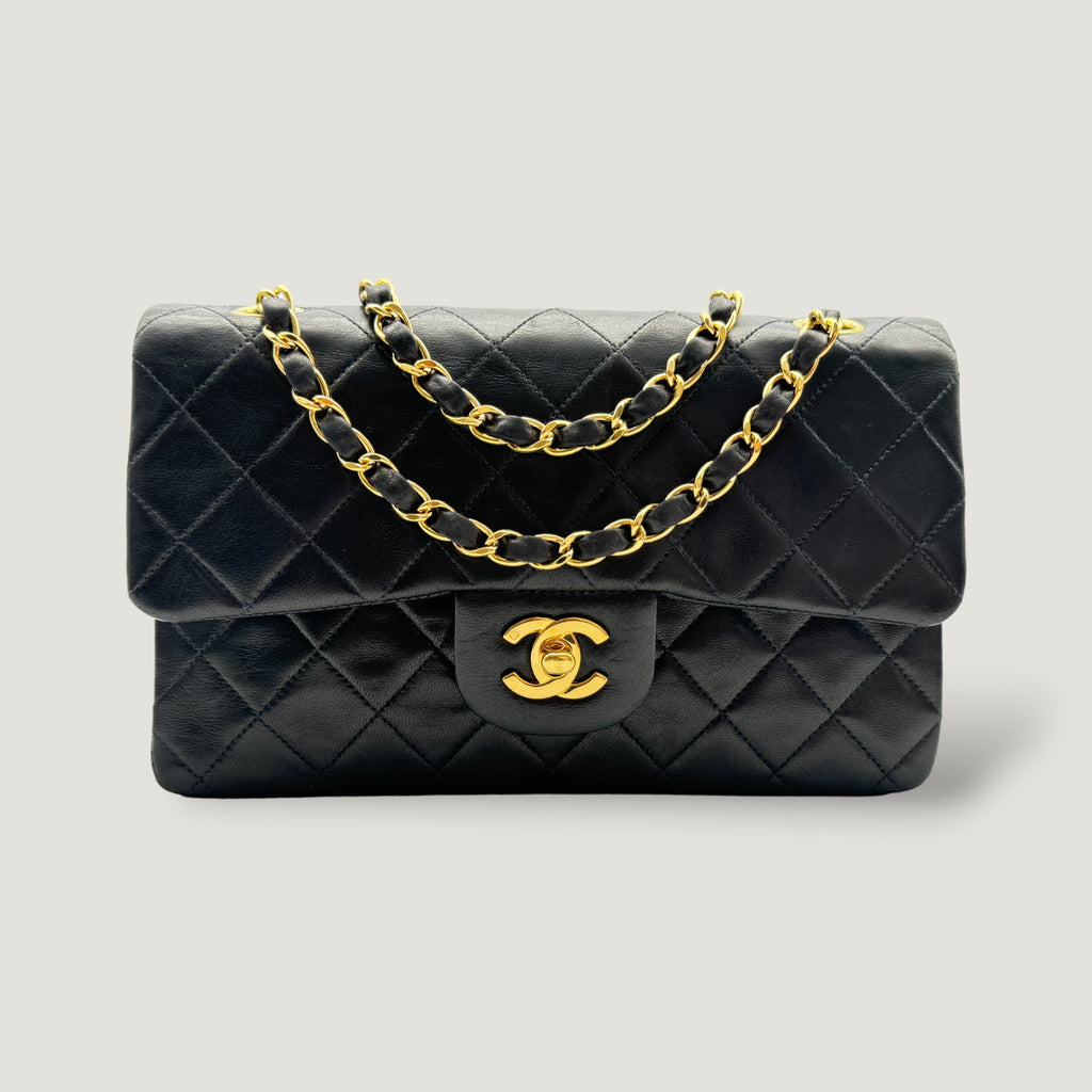 CHANEL classic small